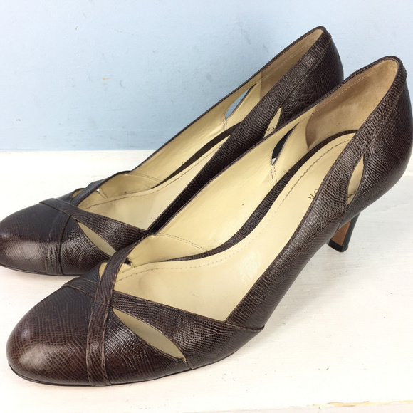 Ann Taylor 9.5 Brown Leather Heels Pumps Classic - Picture 1 of 5